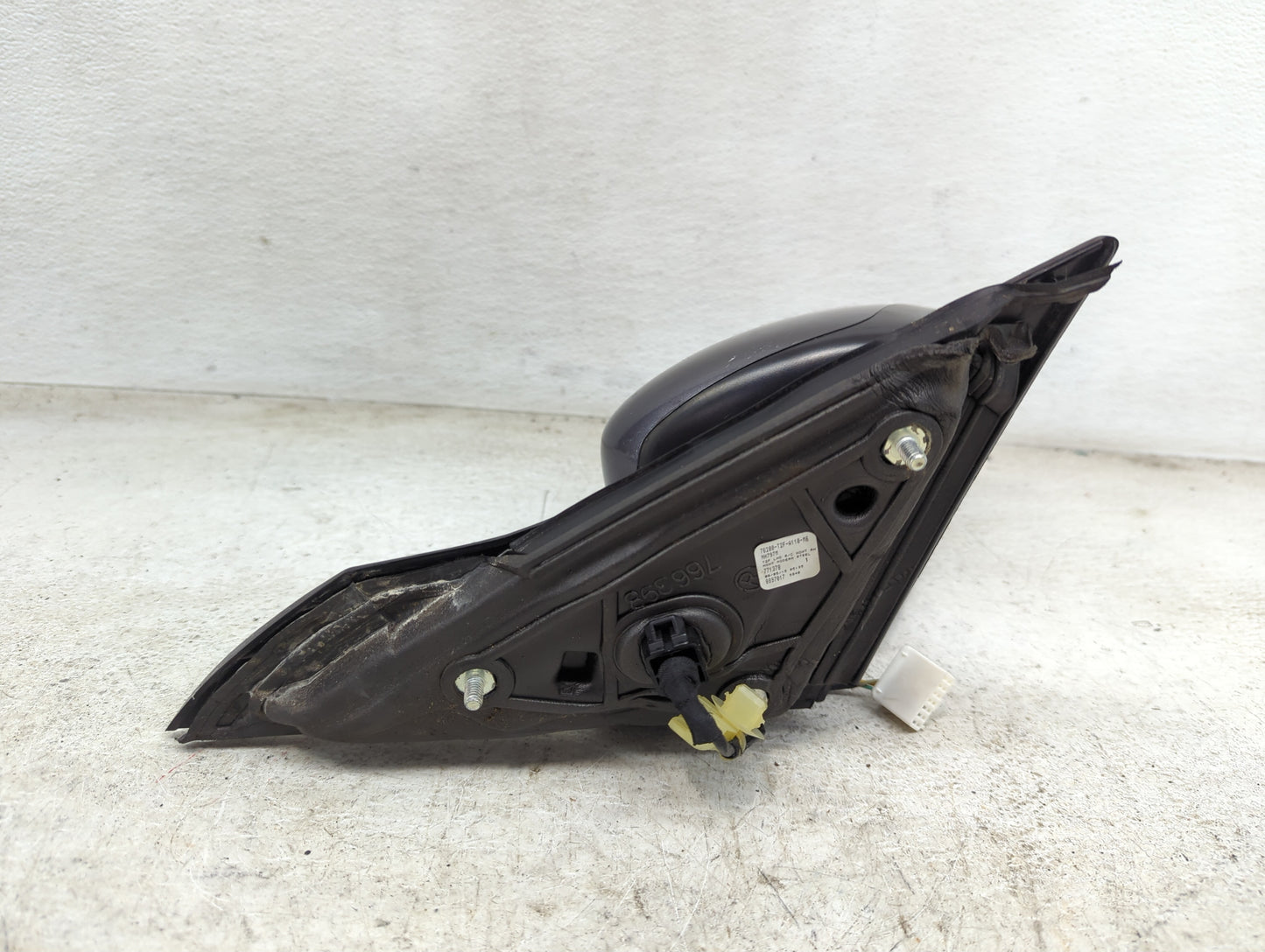 2013-2017 Honda Accord Passenger Side View Mirror - Right Door Mirror OEM Used - Oemusedautoparts1.com