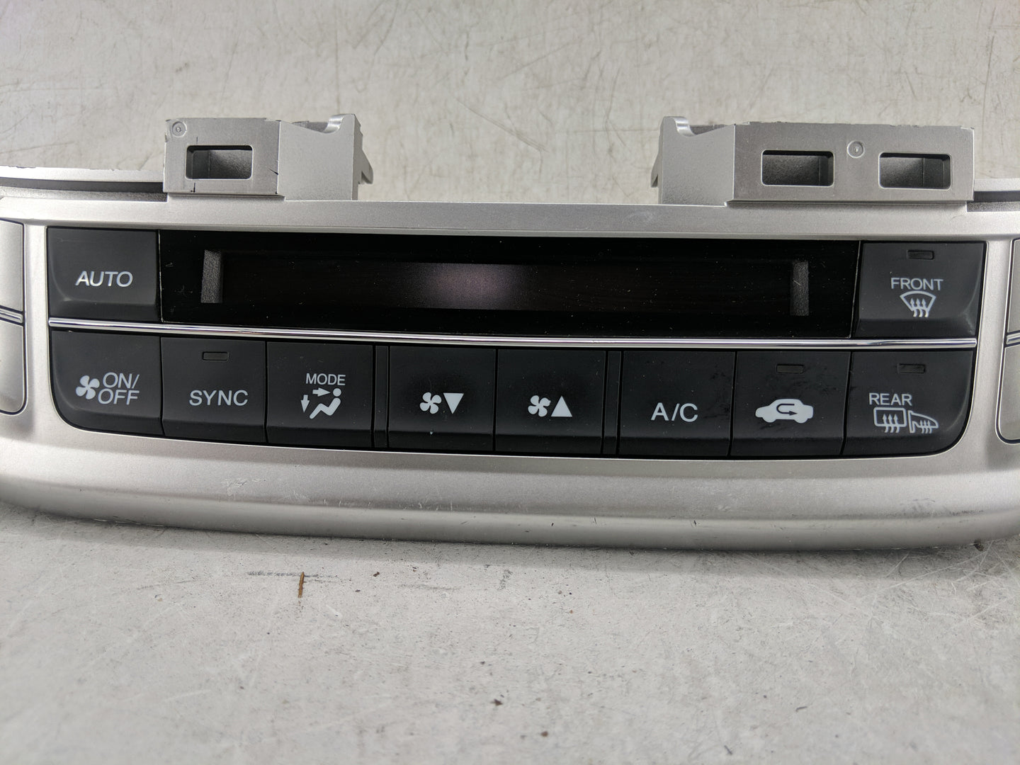 2013-2015 Honda Accord Climate Control Module Temperature AC/Heater Replacement P/N:79600T3WA413M1 79600T3WA413 Fits OEM Use