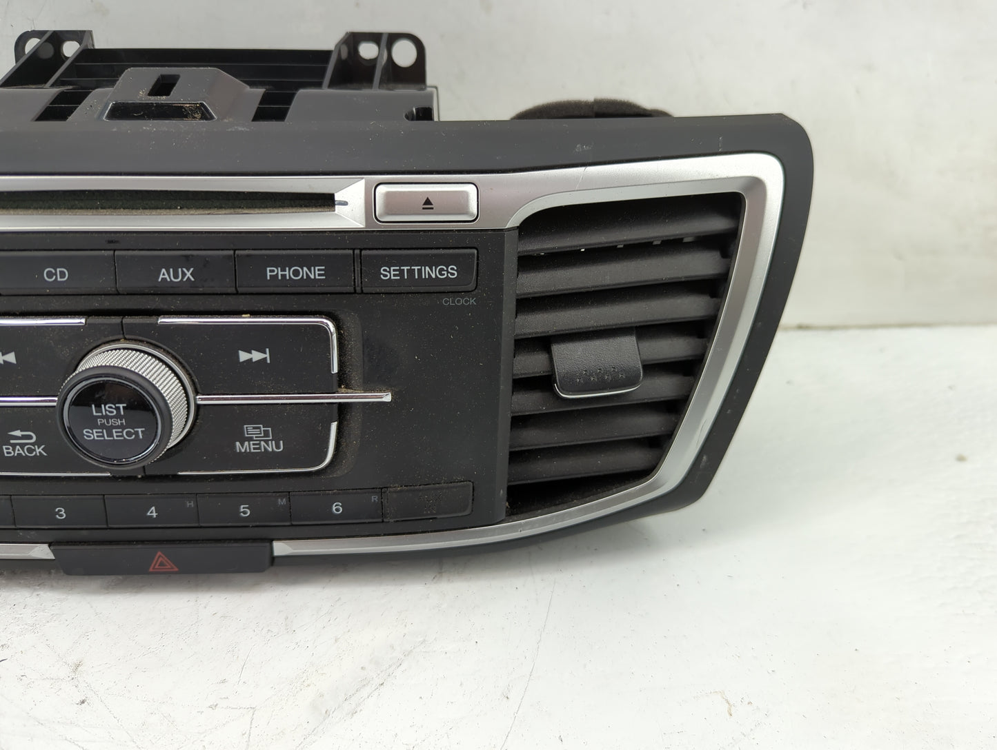 2013 Honda Accord Radio AM FM Cd Player Receiver Replacement P/N:39100-T3L-A021 Fits OEM Used Auto Parts - Oemusedautoparts1