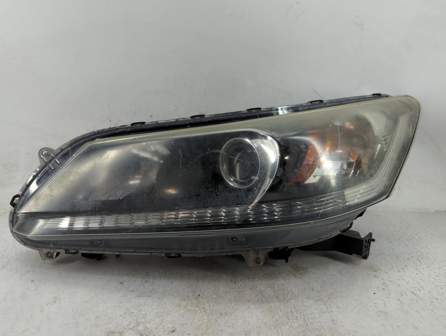 2013-2015 Honda Accord Driver Left Oem Head Light Headlight Lamp 1465686 - Oemusedautoparts1.com