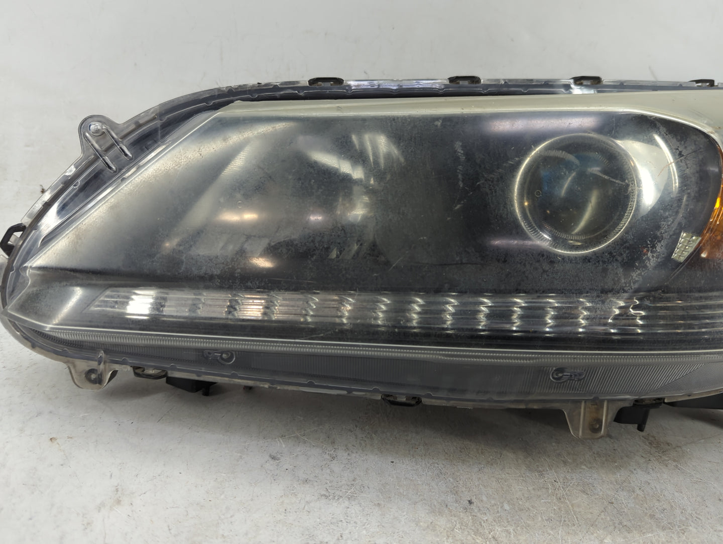 2013-2015 Honda Accord Driver Left Oem Head Light Headlight Lamp 1465686 - Oemusedautoparts1.com