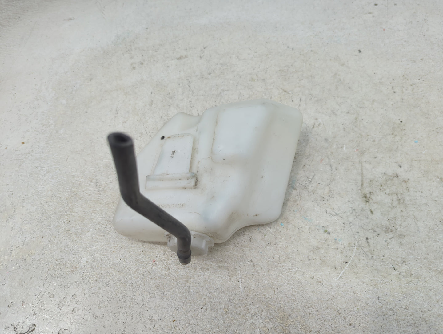 2013-2017 Honda Accord Radiator Coolant Overflow Expansion Tank Bottle 1465711 - Oemusedautoparts1.com