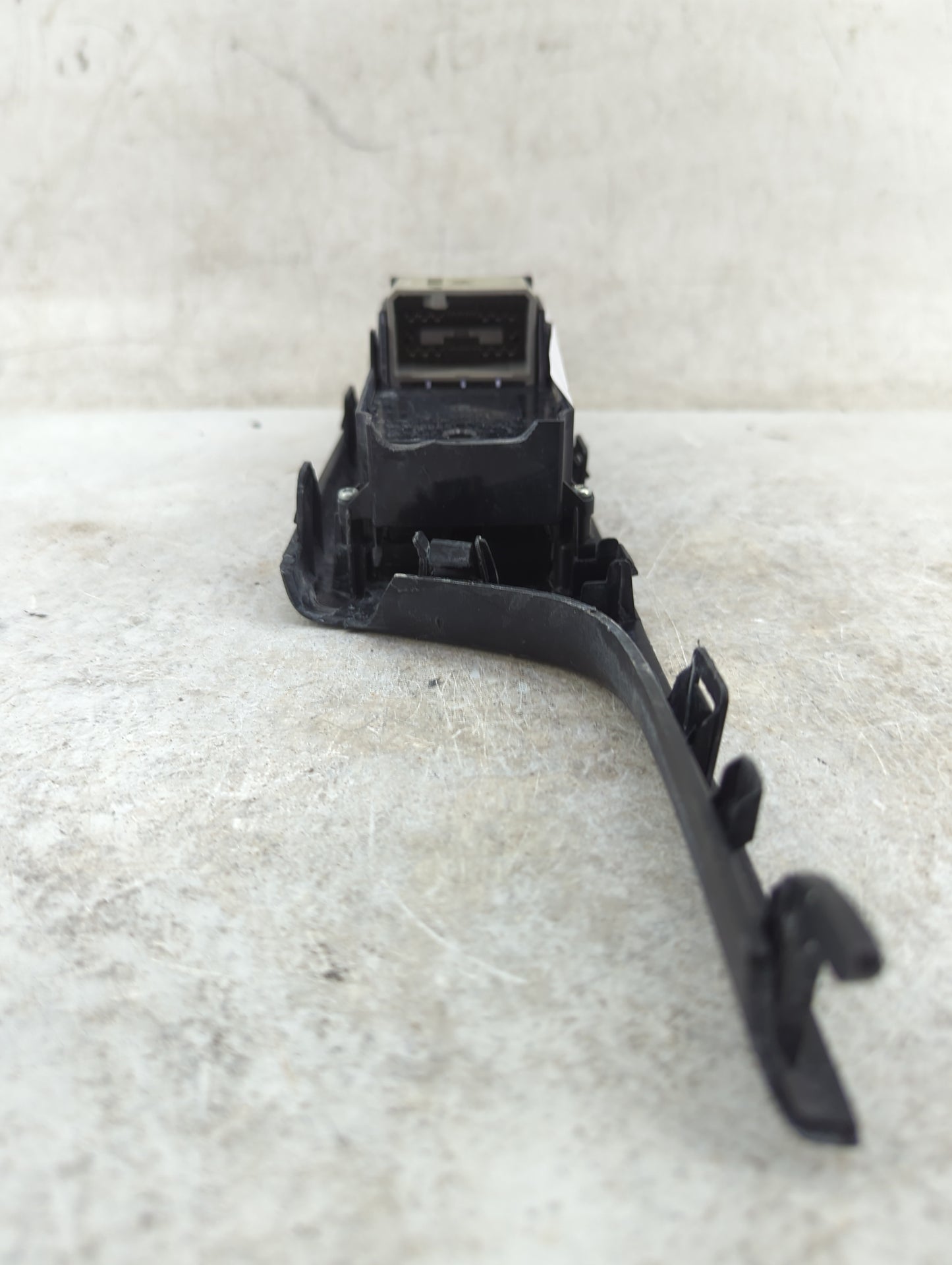 2015 Honda Accord Master Power Window Switch Replacement Driver Side Left P/N:M48382 Fits OEM Used Auto Parts - Oemusedautop