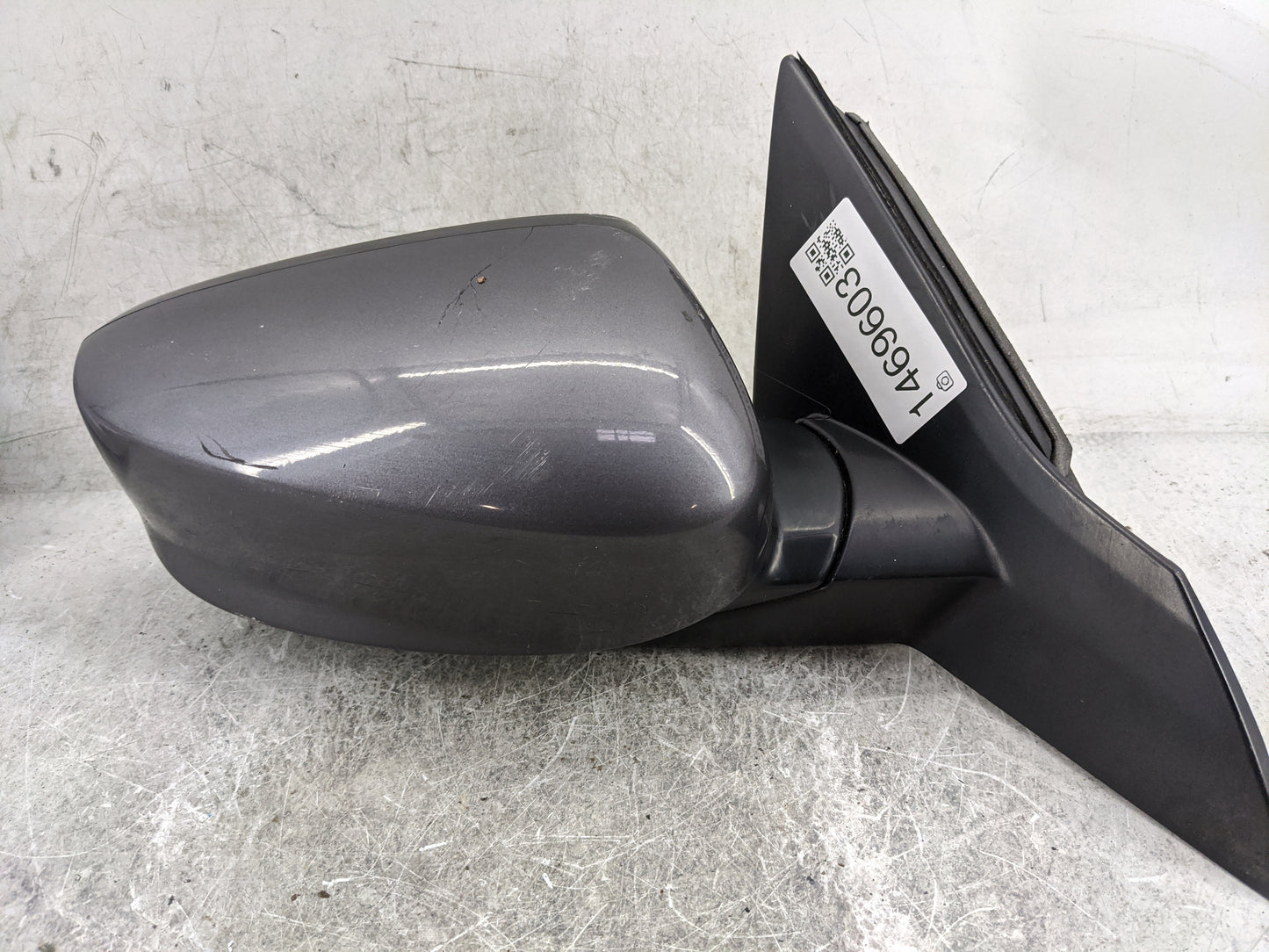 2013-2017 Honda Accord Passenger Side View Mirror - Right Door Mirror OEM Used - Oemusedautoparts1.com