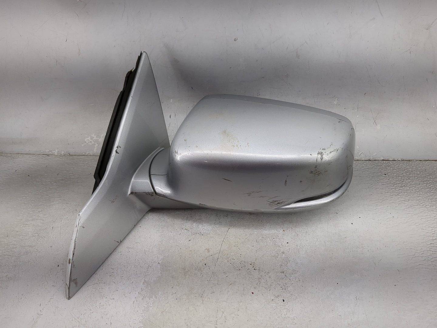 2013-2017 Honda Accord Driver Side View Mirror - Left Door Mirror OEM Used - Oemusedautoparts1.com