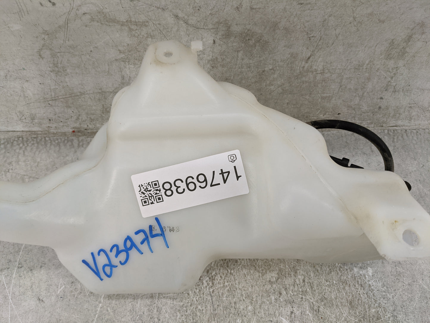 2013-2017 Honda Accord Windshield Washer Fluid Reservoir Bottle Oem 1476938 - Oemusedautoparts1.com