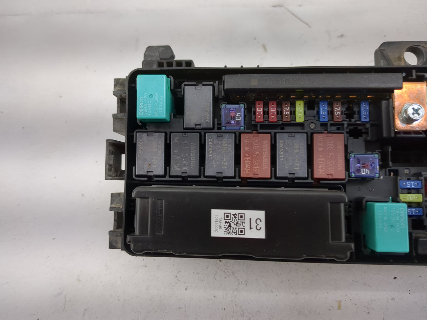 2013-2017 Honda Accord Fusebox Fuse Box Panel Relay Module P/N:444111038268 Fits Fits 2013 2014 2015 2016 2017 OEM Used Auto