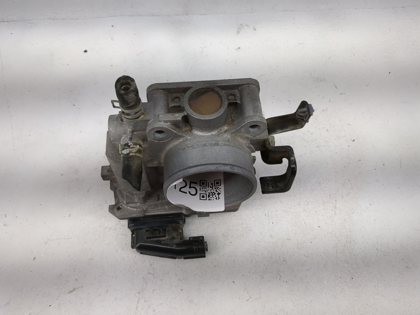 2013-2017 Honda Accord Throttle Body P/N:GMF-4A Fits Fits 2013 2014 2015 2016 2017 2018 2019 2020 2021 2022 OEM Used Auto Pa