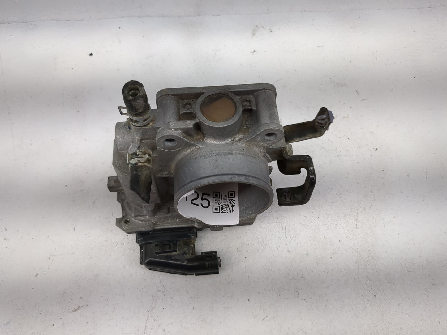 2013-2017 Honda Accord Throttle Body P/N:GMF-4A Fits Fits 2013 2014 2015 2016 2017 2018 2019 2020 2021 2022 OEM Used Auto Pa