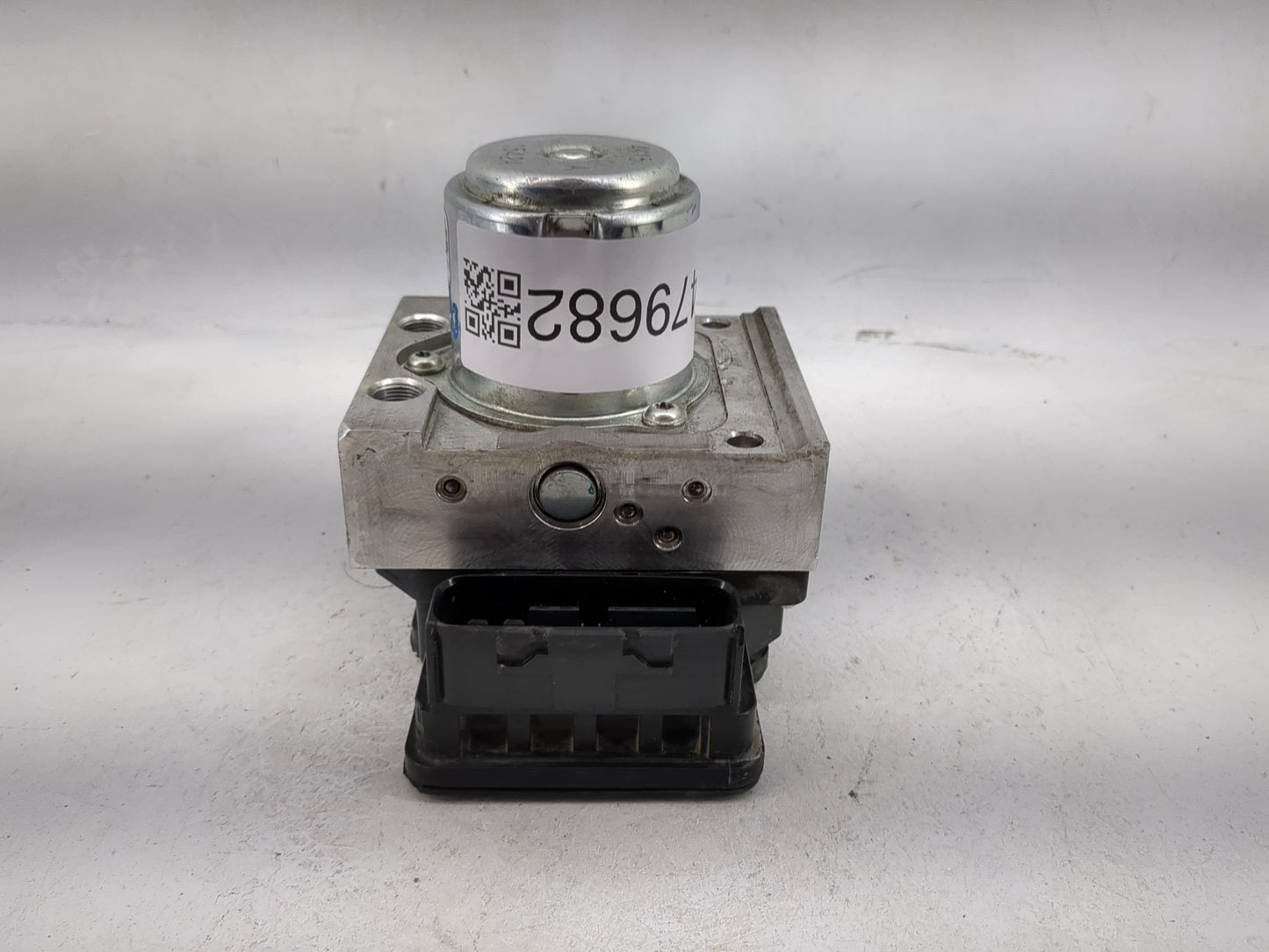 2015 Honda Accord ABS Pump Control Module Replacement Fits OEM Used Auto Parts - Oemusedautoparts1.com