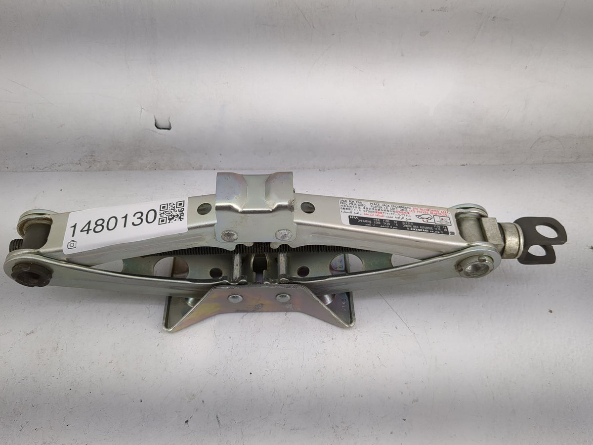 2015 Honda Accord Spare Scissor Car Jack 1480130 - Oemusedautoparts1.com