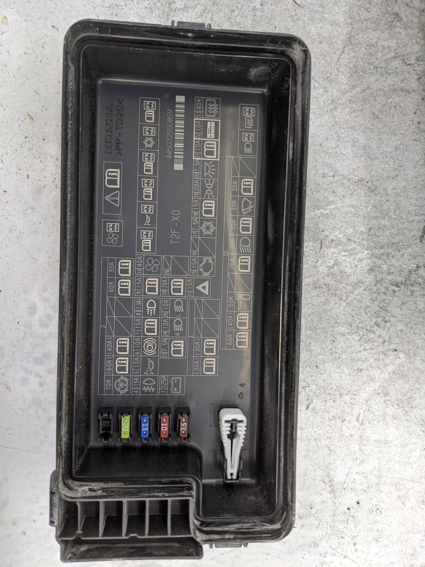 2013-2017 Honda Accord Fusebox Fuse Box Panel Relay Module P/N:SPP-TD20 T2F-X0 Fits Fits 2013 2014 2015 2016 2017 OEM Used A