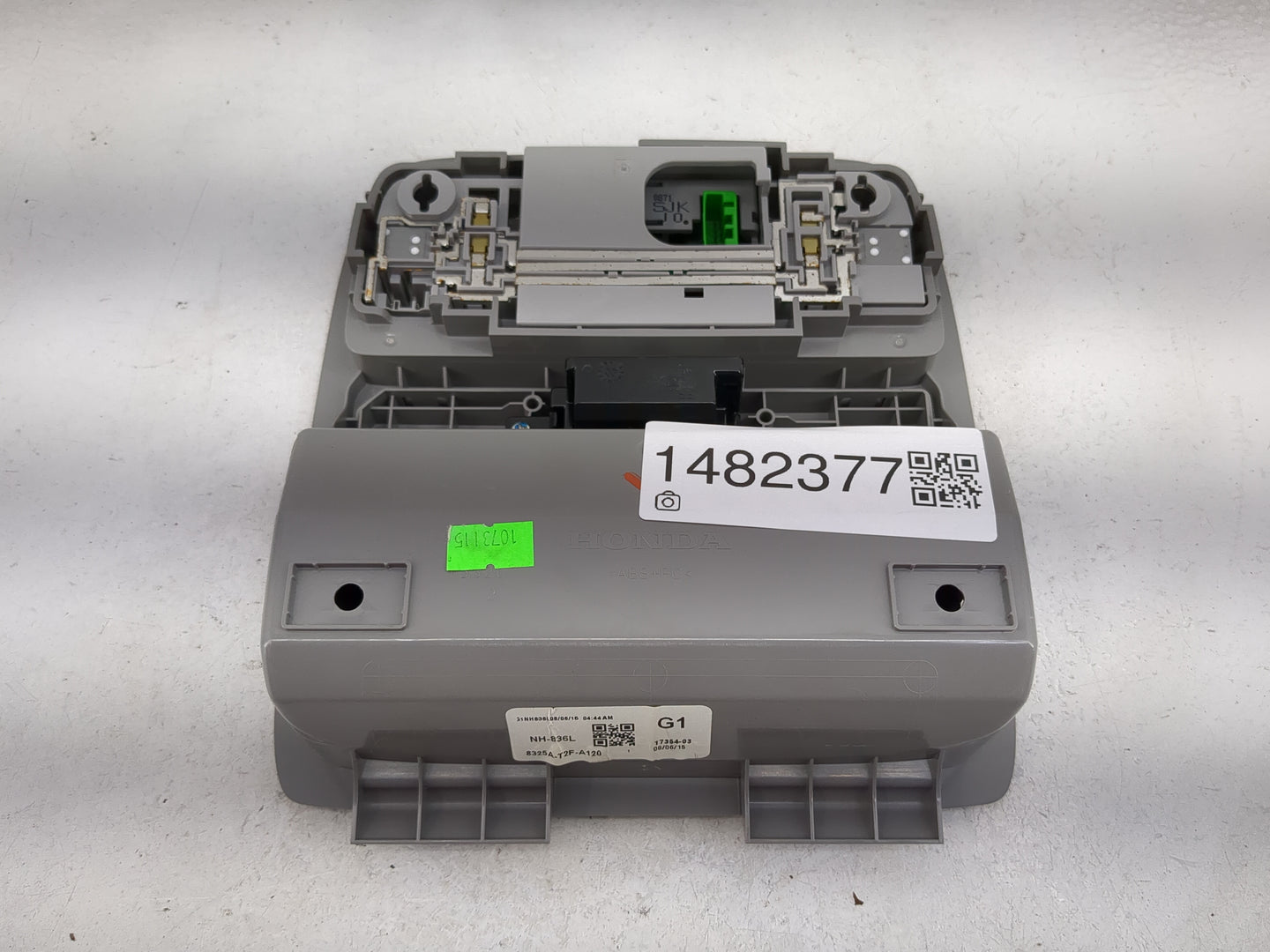 2015 Honda Accord Overhead Roof Console Tan - Oemusedautoparts1.com