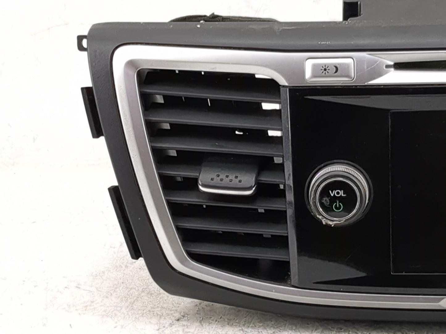 2013-2015 Honda Accord Radio AM FM Cd Player Receiver Replacement P/N:39100T2A A830 39101-T2A-A840-M1 Fits Fits 2013 2014 20