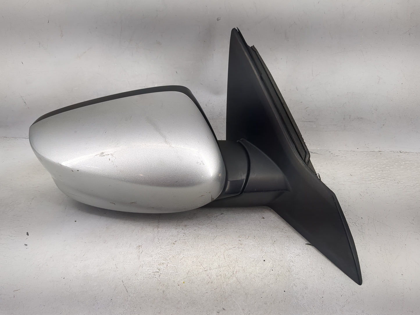 2013-2017 Honda Accord Passenger Side View Mirror - Right Door Mirror OEM Used - Oemusedautoparts1.com