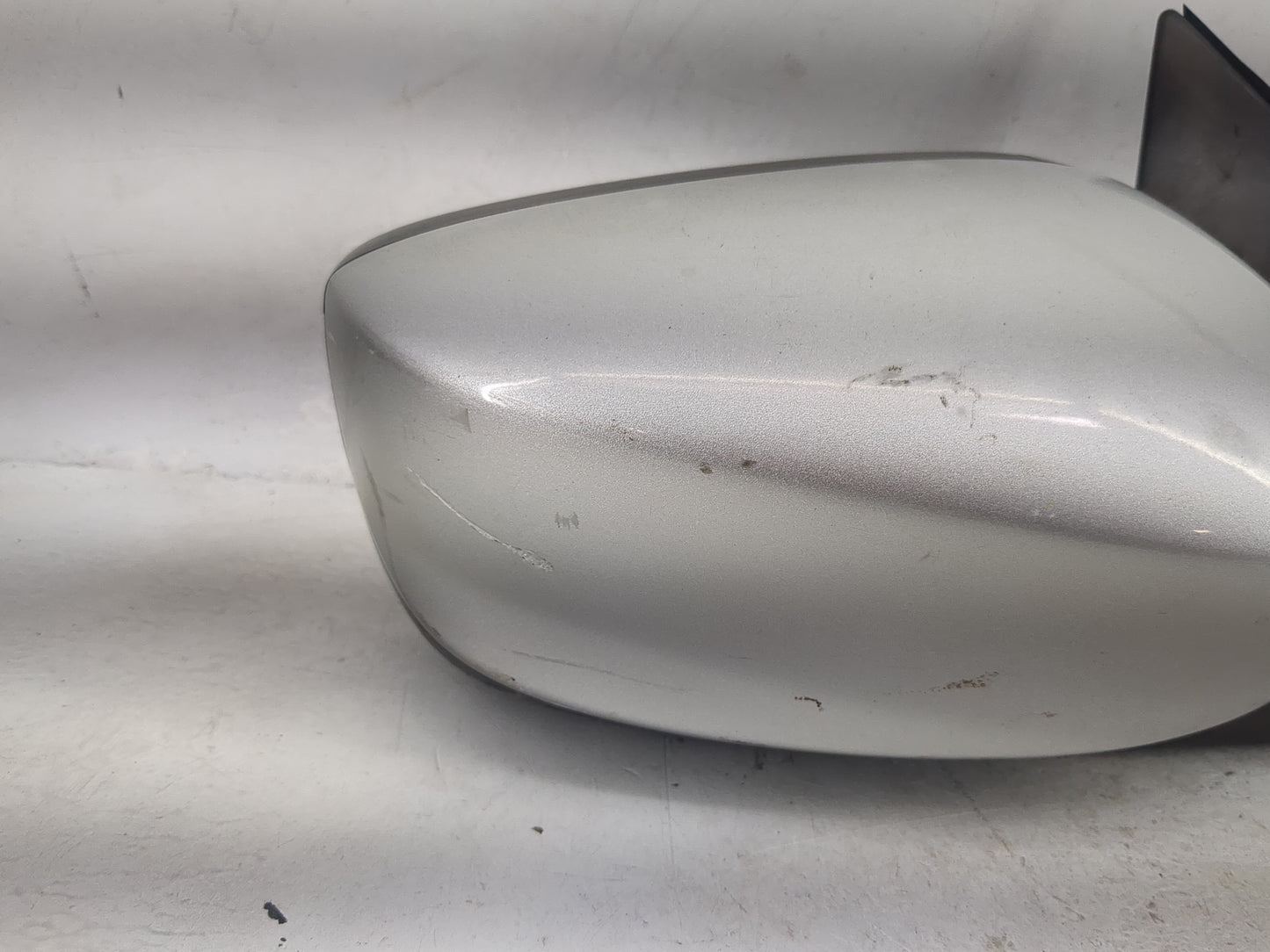 2013-2017 Honda Accord Passenger Side View Mirror - Right Door Mirror OEM Used - Oemusedautoparts1.com