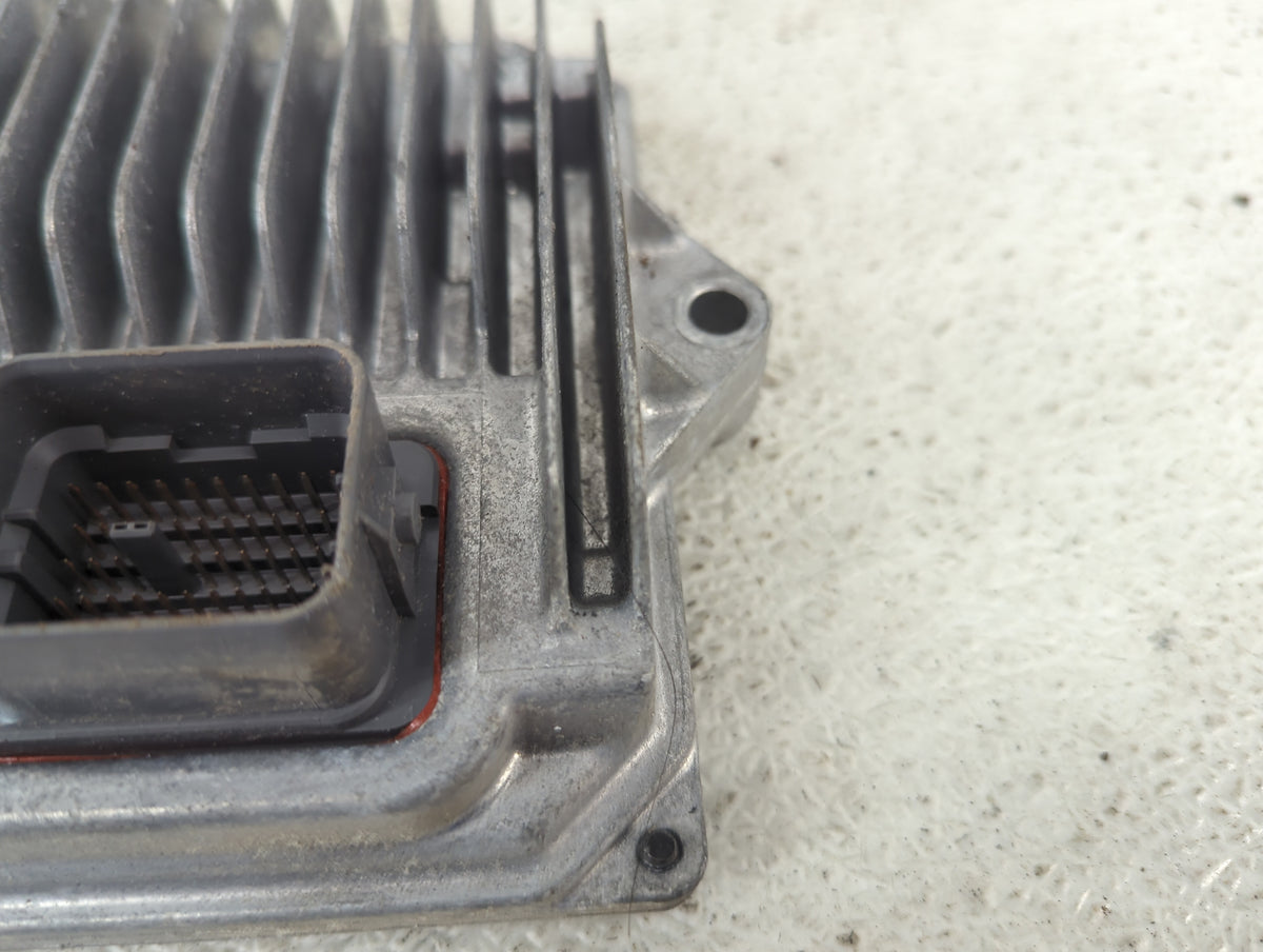 2015 Honda Accord PCM Engine Control Computer ECU ECM PCU OEM P/N:37820-5A1-L64 G632-140099 Fits OEM Used Auto Parts - Oemus