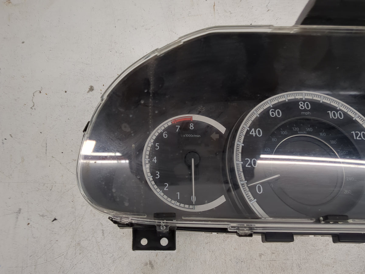 2015-2017 Honda Accord Instrument Cluster Speedometer Gauges Miles:133K Fits Fits 2015 2016 2017 OEM Used Auto Parts - Oemus