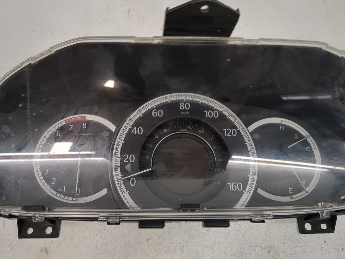 2015-2017 Honda Accord Instrument Cluster Speedometer Gauges Miles:133K Fits Fits 2015 2016 2017 OEM Used Auto Parts - Oemus