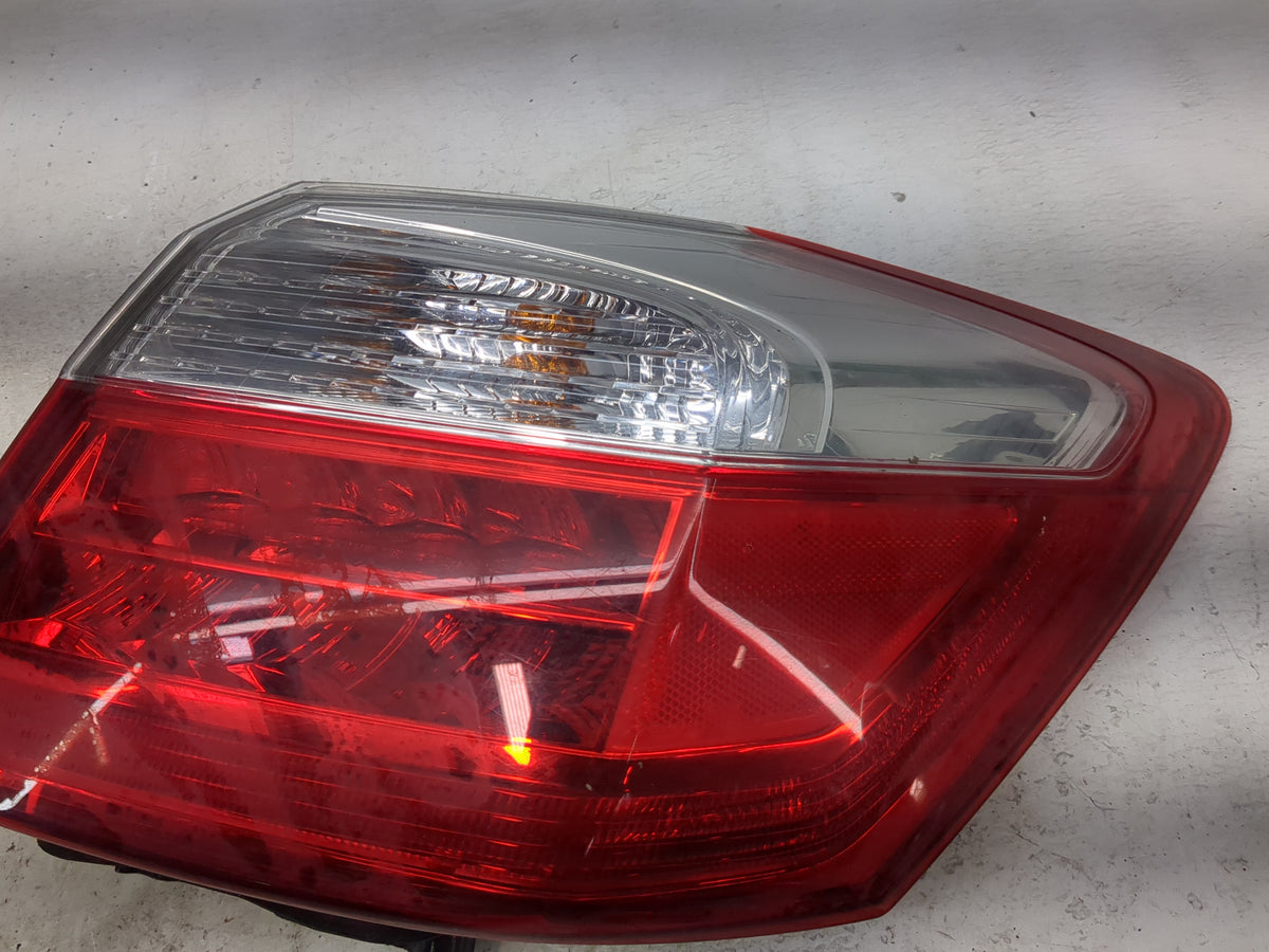 2013-2015 Honda Accord Tail Light Assembly Passenger Right OEM Fits Fits 2013 2014 2015 OEM Used Auto Parts - Oemusedautopar