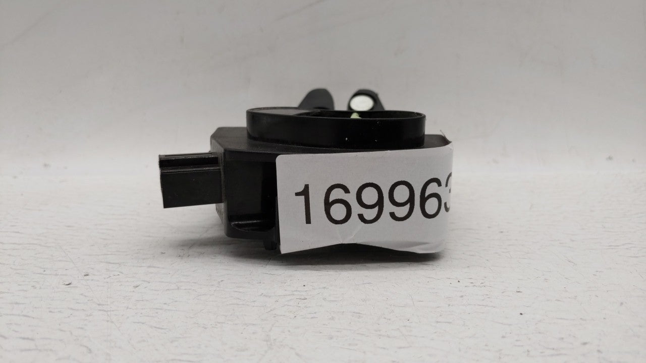 2015 Honda Accord LID LATCH169963 - Oemusedautoparts1.com