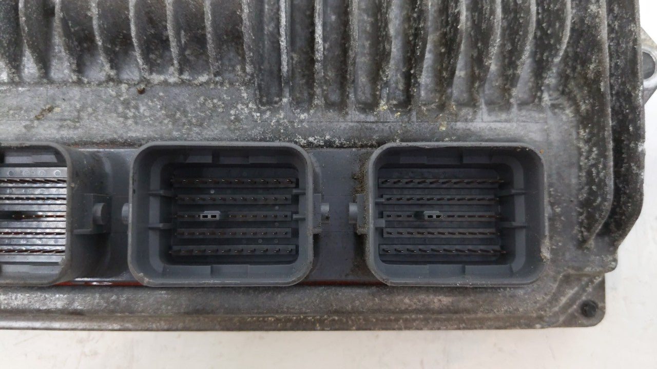 2015 Honda Accord PCM Engine Control Computer ECU ECM PCU OEM P/N:37820-5A1-L63 37820-5A1-L54 Fits OEM Used Auto Parts - Oem