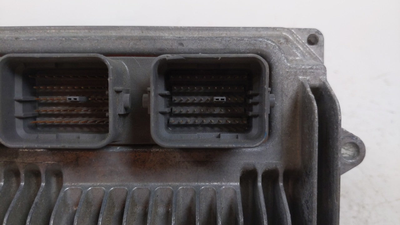 2015 Honda Accord PCM Engine Control Computer ECU ECM PCU OEM P/N:37820-5A0-A53 37820-5A0-A54, 37820-5A0-A53 Fits OEM Used A
