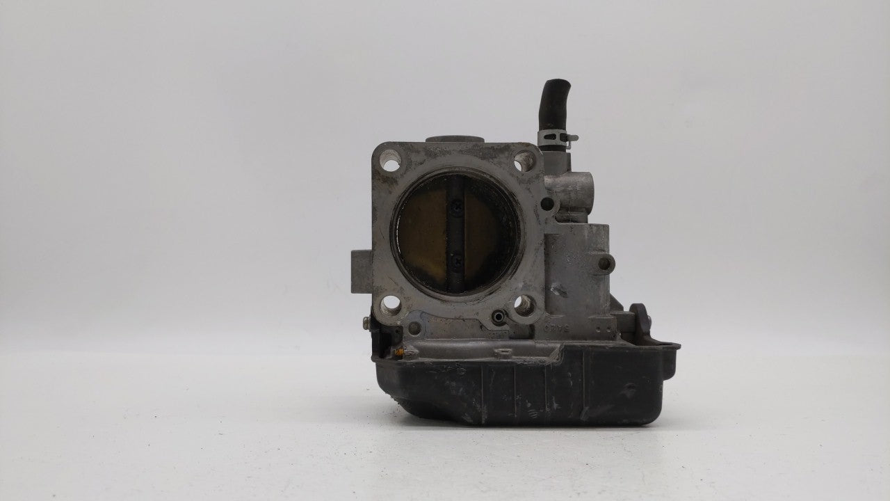 2013-2017 Honda Accord Throttle Body P/N:GMF4A Fits Fits 2013 2014 2015 2016 2017 2018 OEM Used Auto Parts - Oemusedautopart