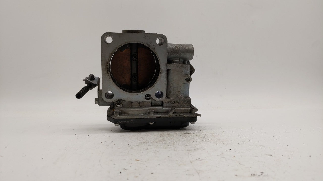 2013-2017 Honda Accord Throttle Body P/N:GMF5A Fits Fits 2013 2014 2015 2016 2017 OEM Used Auto Parts - Oemusedautoparts1.co