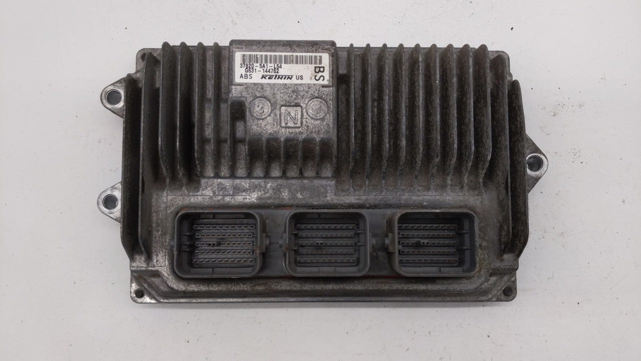 2015 Honda Accord PCM Engine Control Computer ECU ECM PCU OEM P/N:37820-5A1-L54 37820-5A0-A53, 37820-5A1-L53 Fits OEM Used A