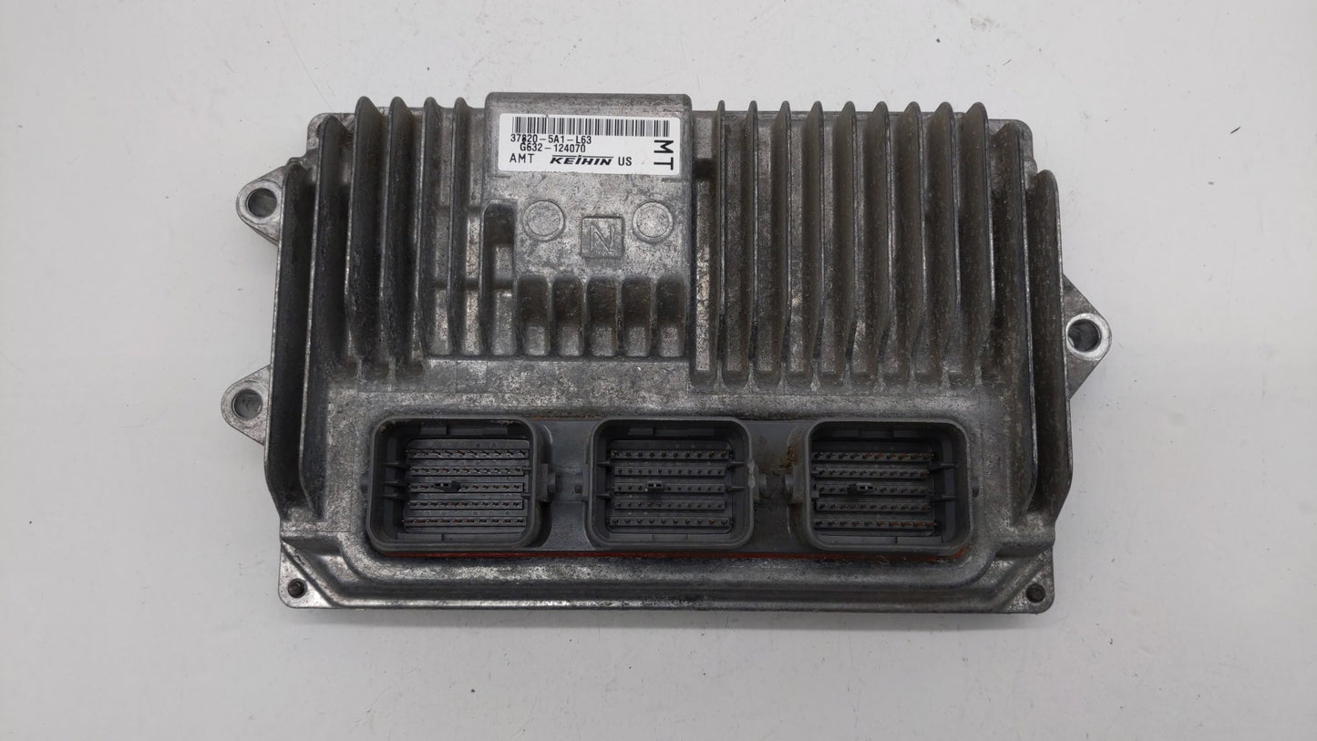 2015 Honda Accord PCM Engine Control Computer ECU ECM PCU OEM P/N:37820-5A0-A63 37820-5A1-L83, 37820-5A0-A64 Fits OEM Used A