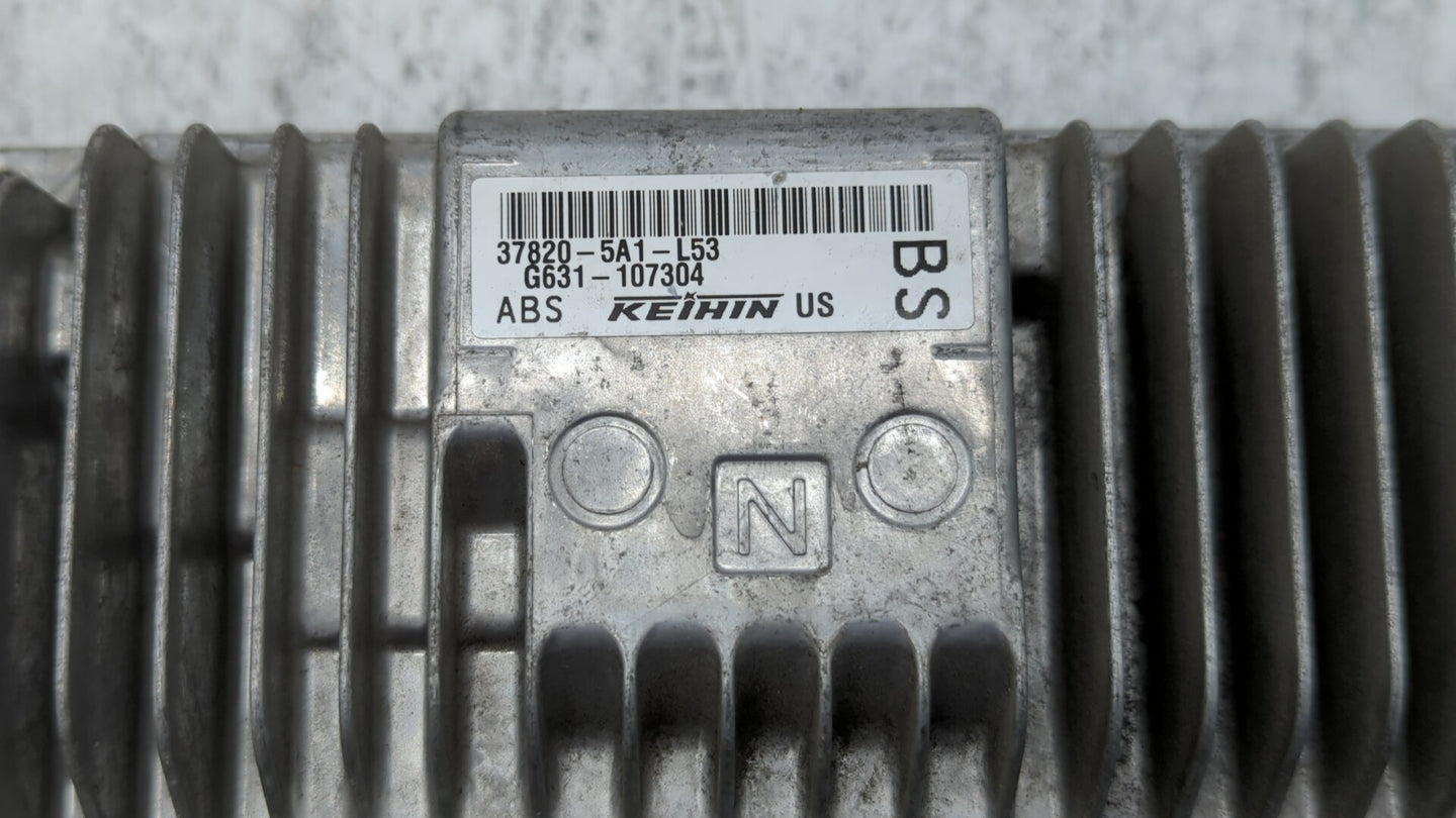 2015 Honda Accord PCM Engine Control Computer ECU ECM PCU OEM P/N:37820-5A1-L54 37820-5A1-L53 Fits OEM Used Auto Parts - Oem