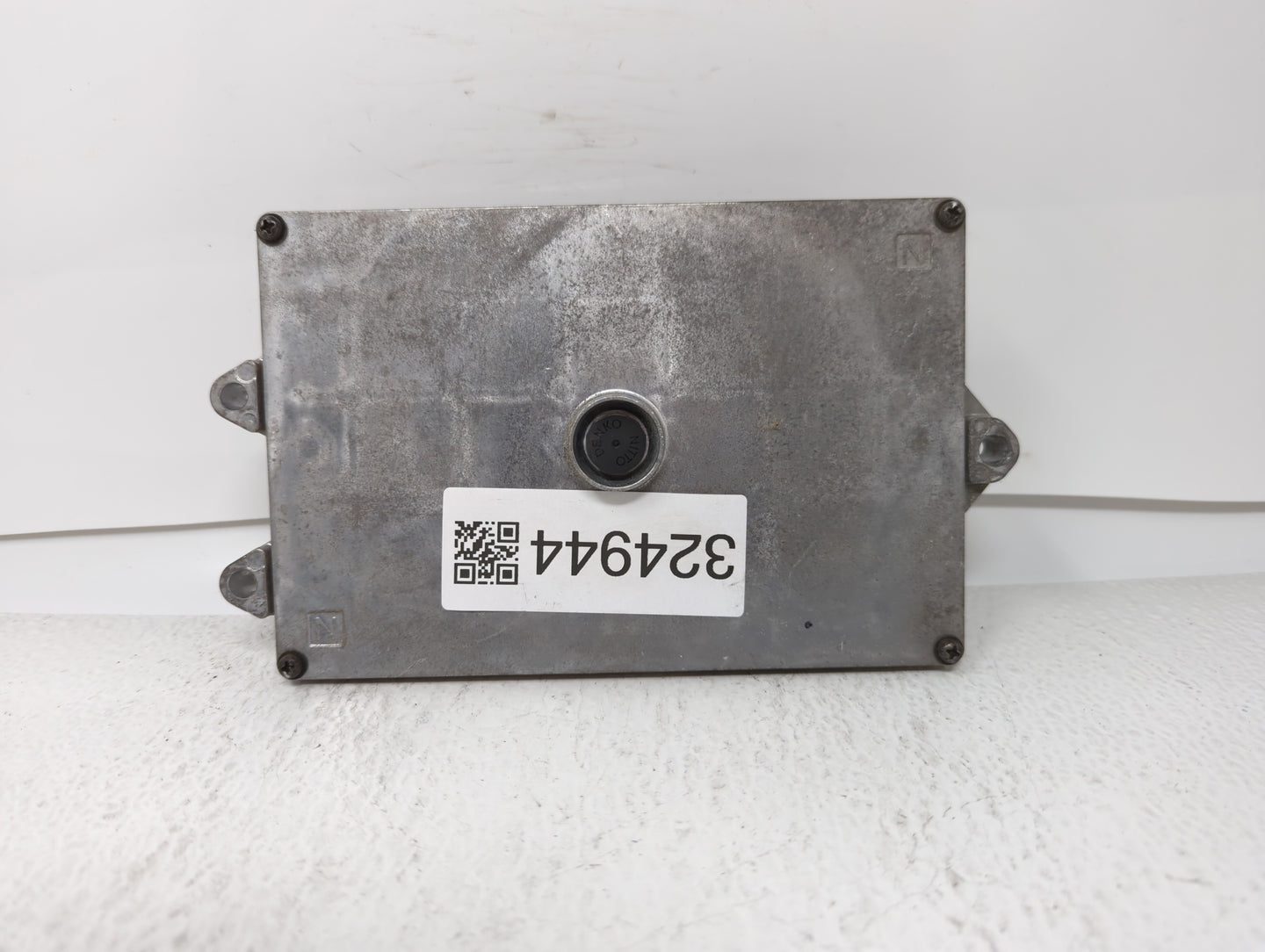 2015 Honda Accord PCM Engine Control Computer ECU ECM PCU OEM P/N:37820-5A1-L54 37820-5A1-L53 Fits OEM Used Auto Parts - Oem