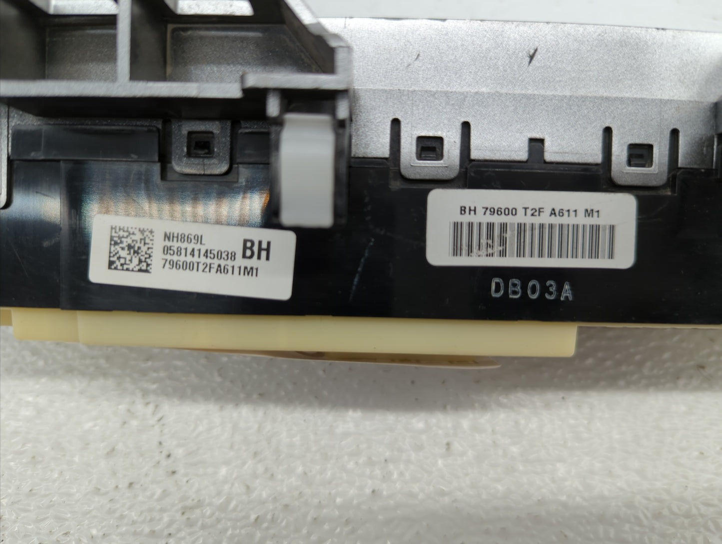 2013-2015 Honda Accord Climate Control Module Temperature AC/Heater Replacement P/N:79600-T2F-A611-M1 79600T2FA611M1 Fits OE