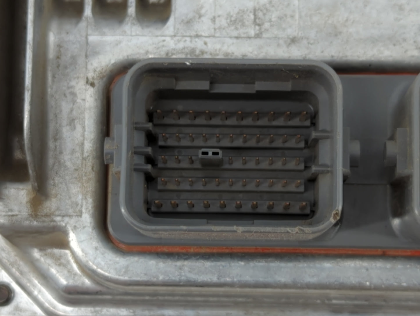 2015 Honda Accord PCM Engine Control Computer ECU ECM PCU OEM P/N:37820-5A1-L63 37820-5A1-L54 Fits OEM Used Auto Parts - Oem