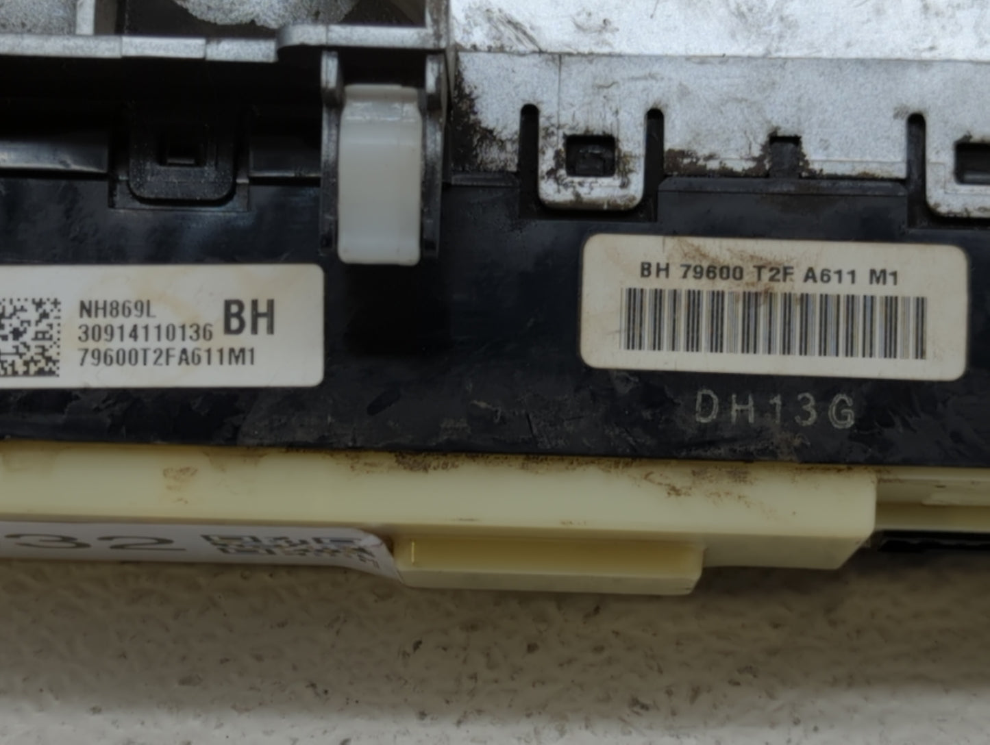 2013-2015 Honda Accord Climate Control Module Temperature AC/Heater Replacement P/N:79600-T2F-A611-M1 79600T2FA611M1 Fits OE