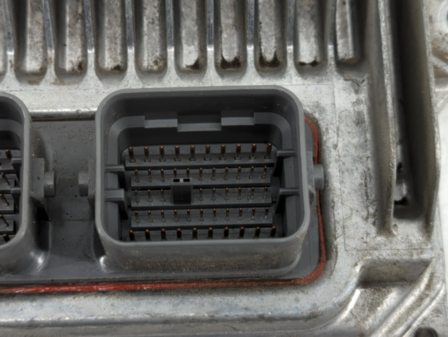 2015 Honda Accord PCM Engine Control Computer ECU ECM PCU OEM P/N:37820-5A1-L63 37820-5A1-L54 Fits OEM Used Auto Parts - Oem
