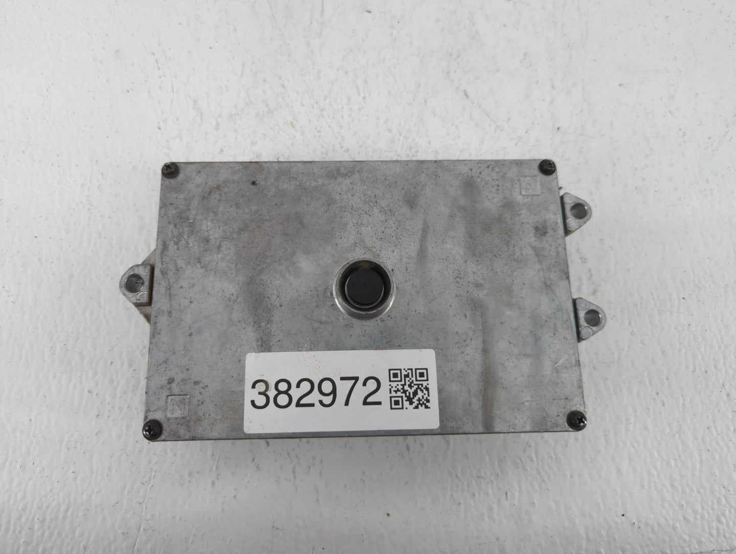 2015 Honda Accord PCM Engine Control Computer ECU ECM PCU OEM P/N:37820-5A1-L63 37820-5A1-L54 Fits OEM Used Auto Parts - Oem