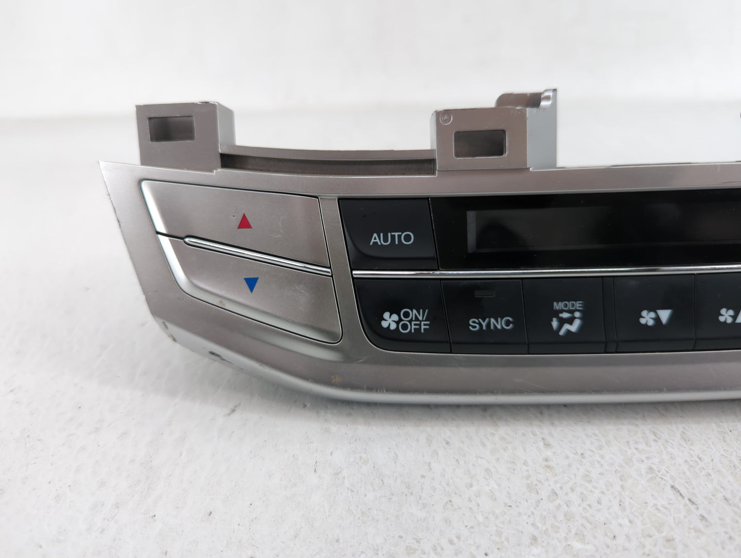 2013-2015 Honda Accord Climate Control Module Temperature AC/Heater Replacement P/N:79600 T2F A611 M1 79600 T2F A411 M1 Fits