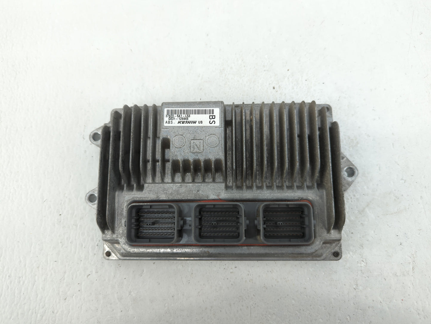 2015 Honda Accord PCM Engine Control Computer ECU ECM PCU OEM P/N:37820-5A1-L54 37820-5A1-L53 Fits OEM Used Auto Parts - Oem