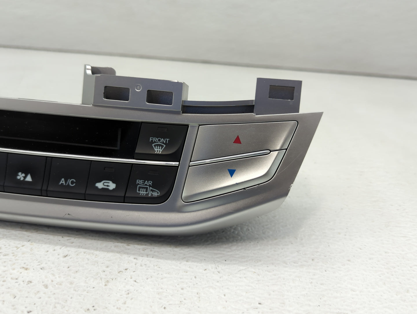 2013-2015 Honda Accord Climate Control Module Temperature AC/Heater Replacement P/N:79600 T2F A611 M1 79600 T2F A411 M1 Fits