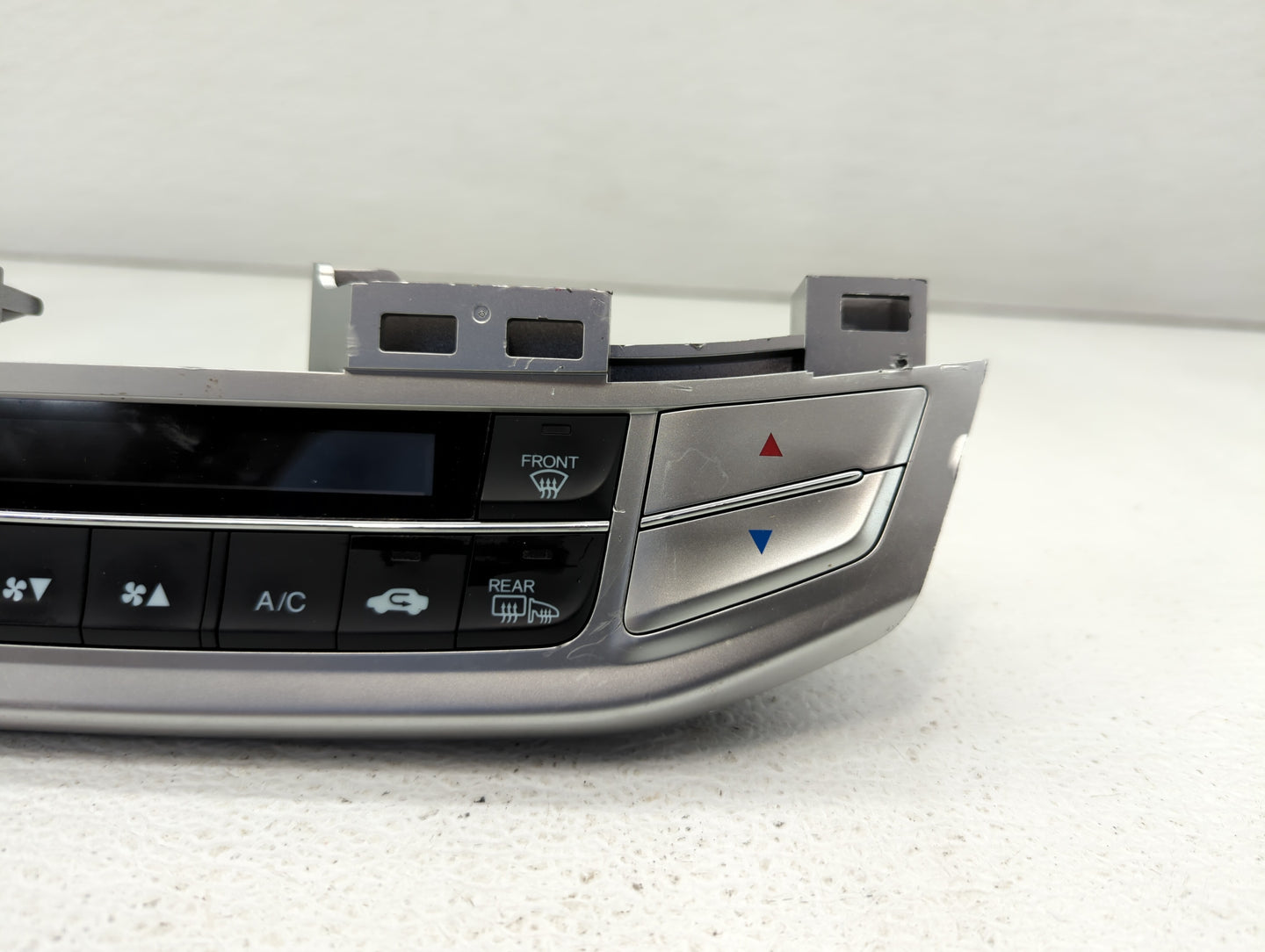 2013-2015 Honda Accord Climate Control Module Temperature AC/Heater Replacement P/N:79600 T2F A611 M1 79600 T2F A411 M1 Fits