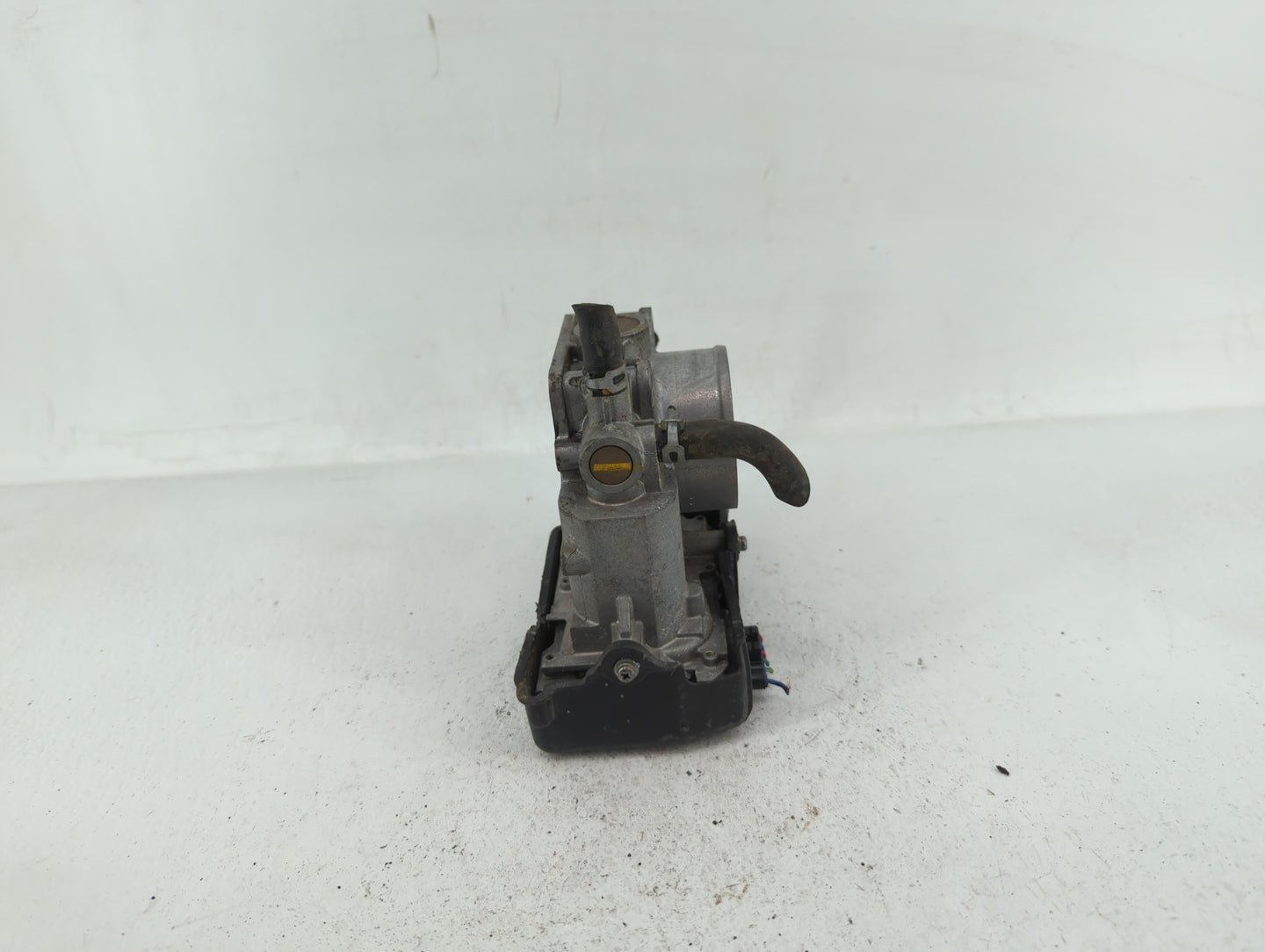 2013-2017 Honda Accord Throttle Body P/N:GMF4A Fits Fits 2013 2014 2015 2016 2017 2018 2019 2020 2021 2022 OEM Used Auto Par