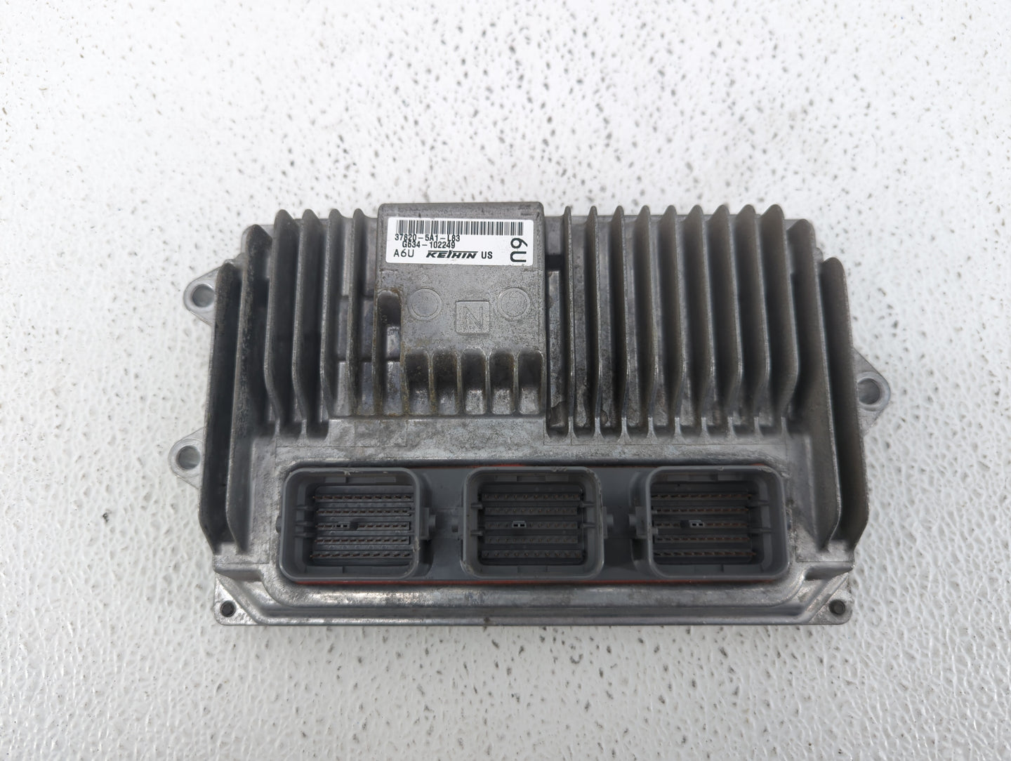 2015 Honda Accord PCM Engine Control Computer ECU ECM PCU OEM P/N:37820-5A1-L83 37820-5G0-A34 Fits OEM Used Auto Parts - Oem