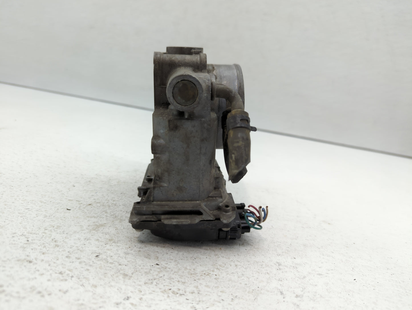 2013-2017 Honda Accord Throttle Body P/N:U38393169985 Fits Fits 2013 2014 2015 2016 2017 2018 OEM Used Auto Parts - Oemuseda