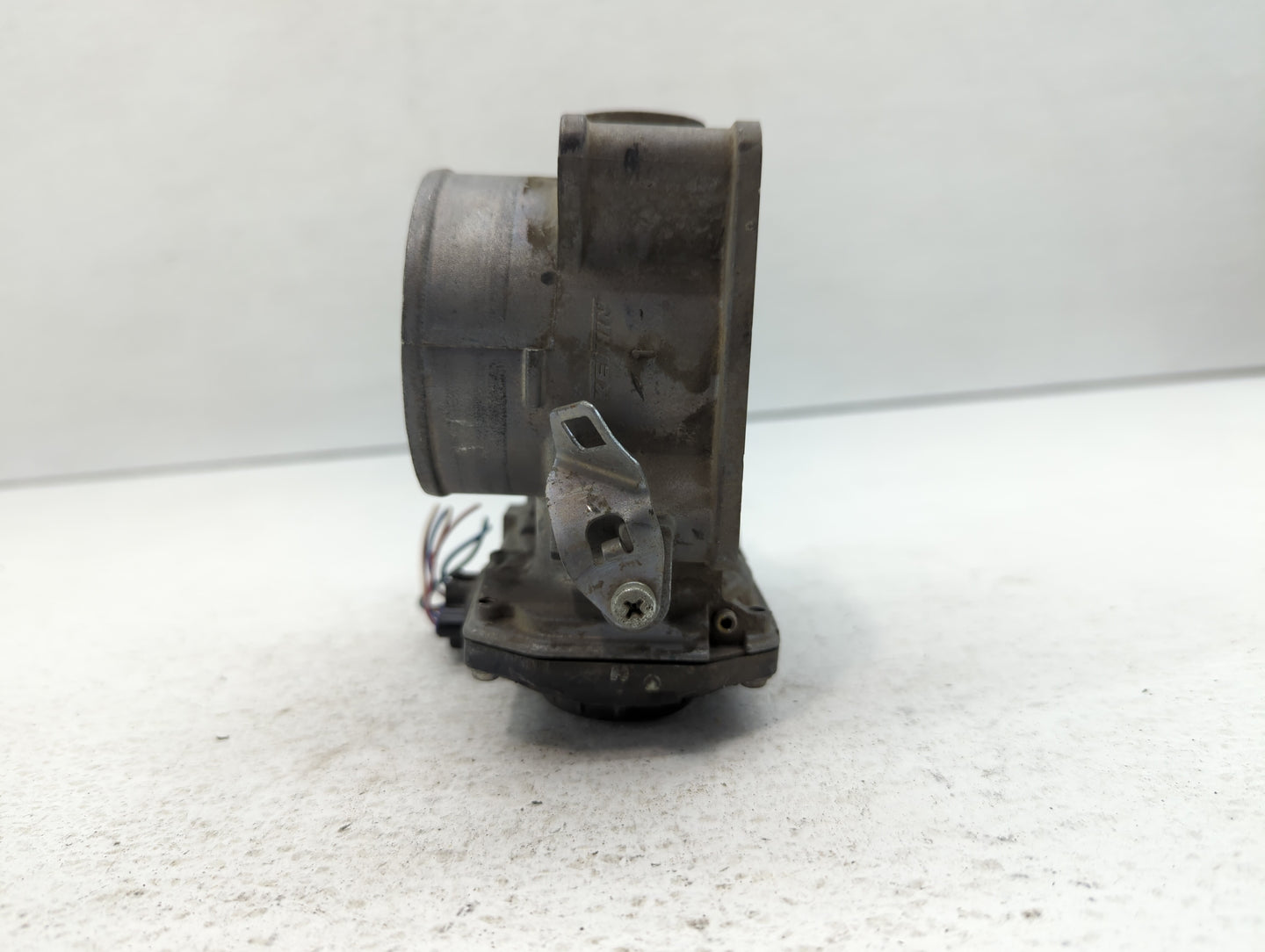 2013-2017 Honda Accord Throttle Body P/N:U38393169985 Fits Fits 2013 2014 2015 2016 2017 2018 OEM Used Auto Parts - Oemuseda