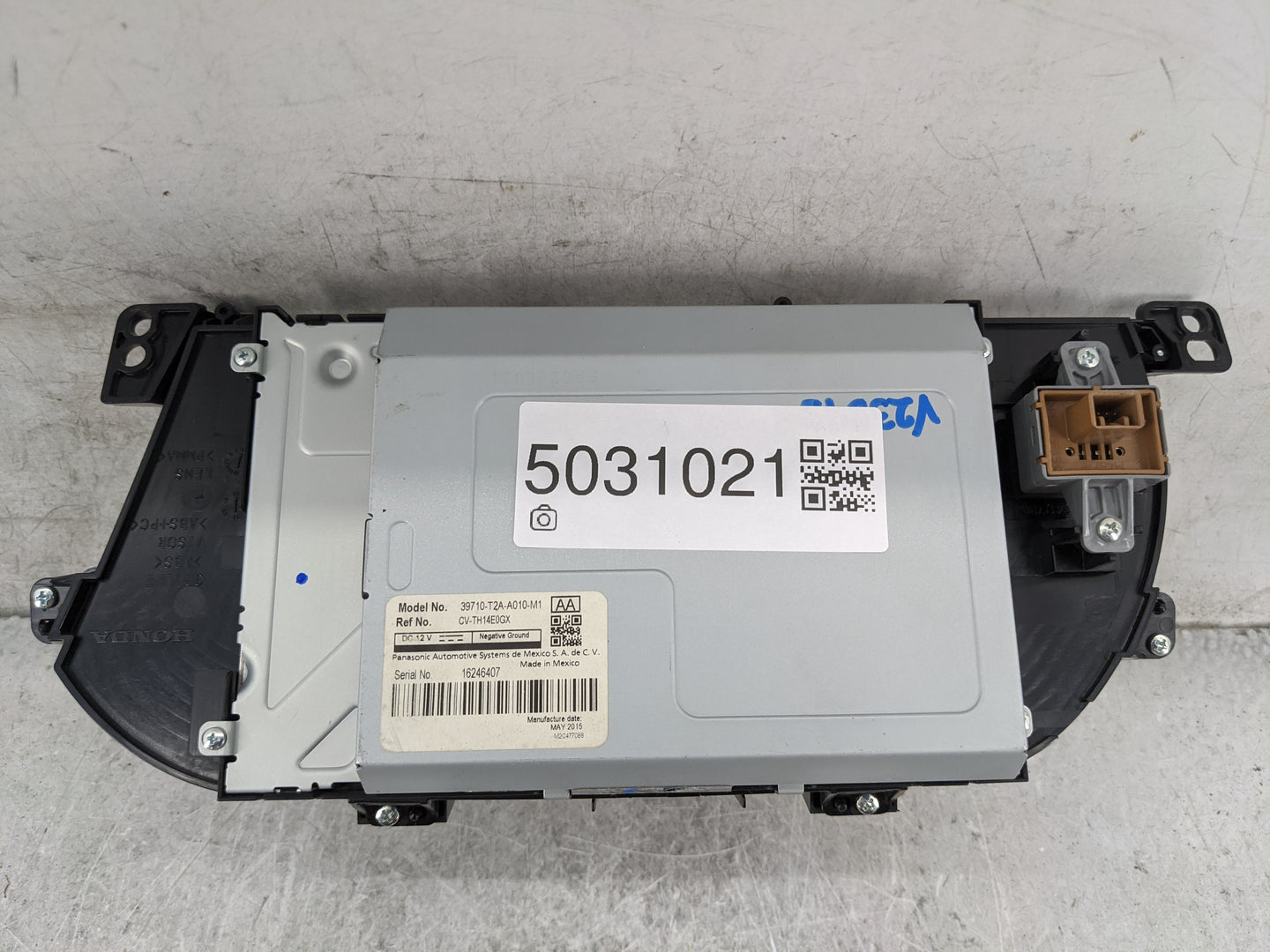 2013-2015 Honda Accord Information Display Screen 5031021 - Oemusedautoparts1.com
