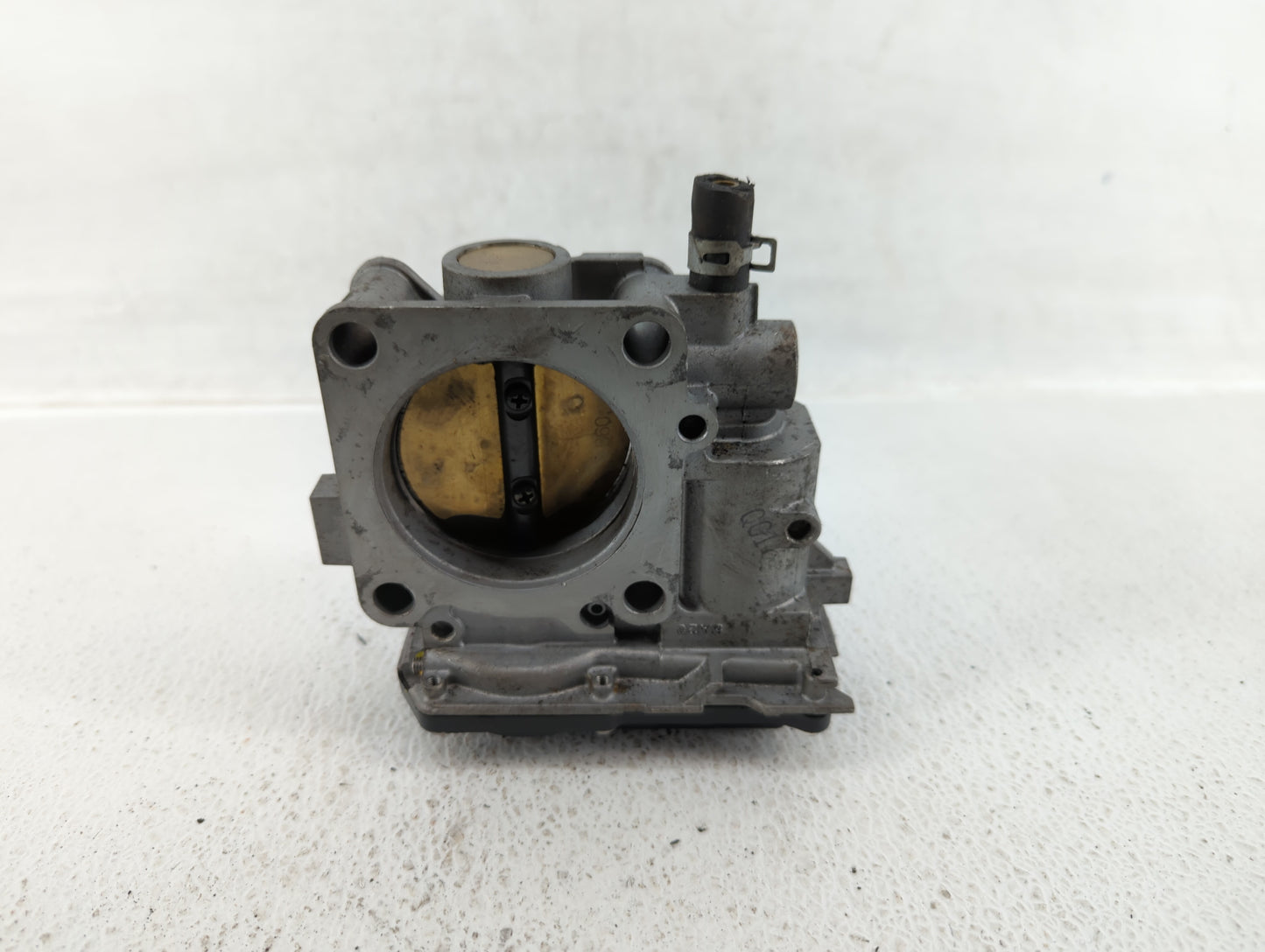 2013-2017 Honda Accord Throttle Body P/N:GMF4A Fits Fits 2013 2014 2015 2016 2017 2018 2019 2020 2021 2022 OEM Used Auto Par