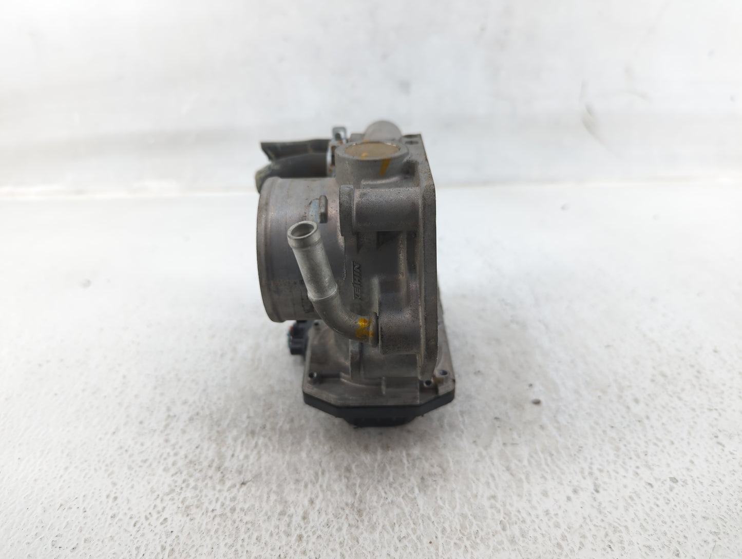 2014-2015 Honda Accord Throttle Body P/N:GMF9A 40917 Fits Fits 2014 2015 OEM Used Auto Parts - Oemusedautoparts1.com