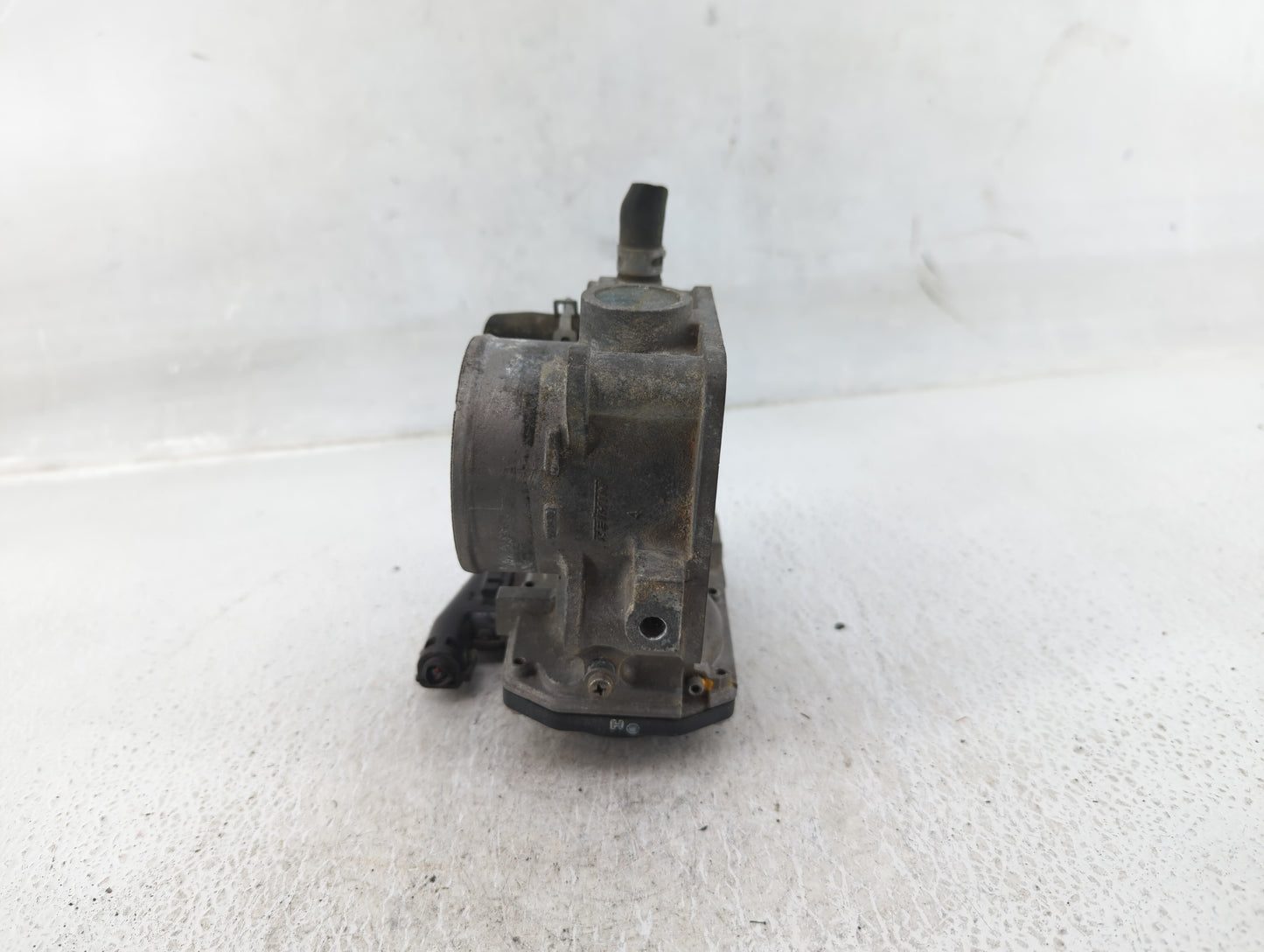 2013-2017 Honda Accord Throttle Body P/N:GM14A M40723 Fits Fits 2013 2014 2015 2016 2017 2018 2019 2020 2021 2022 OEM Used A